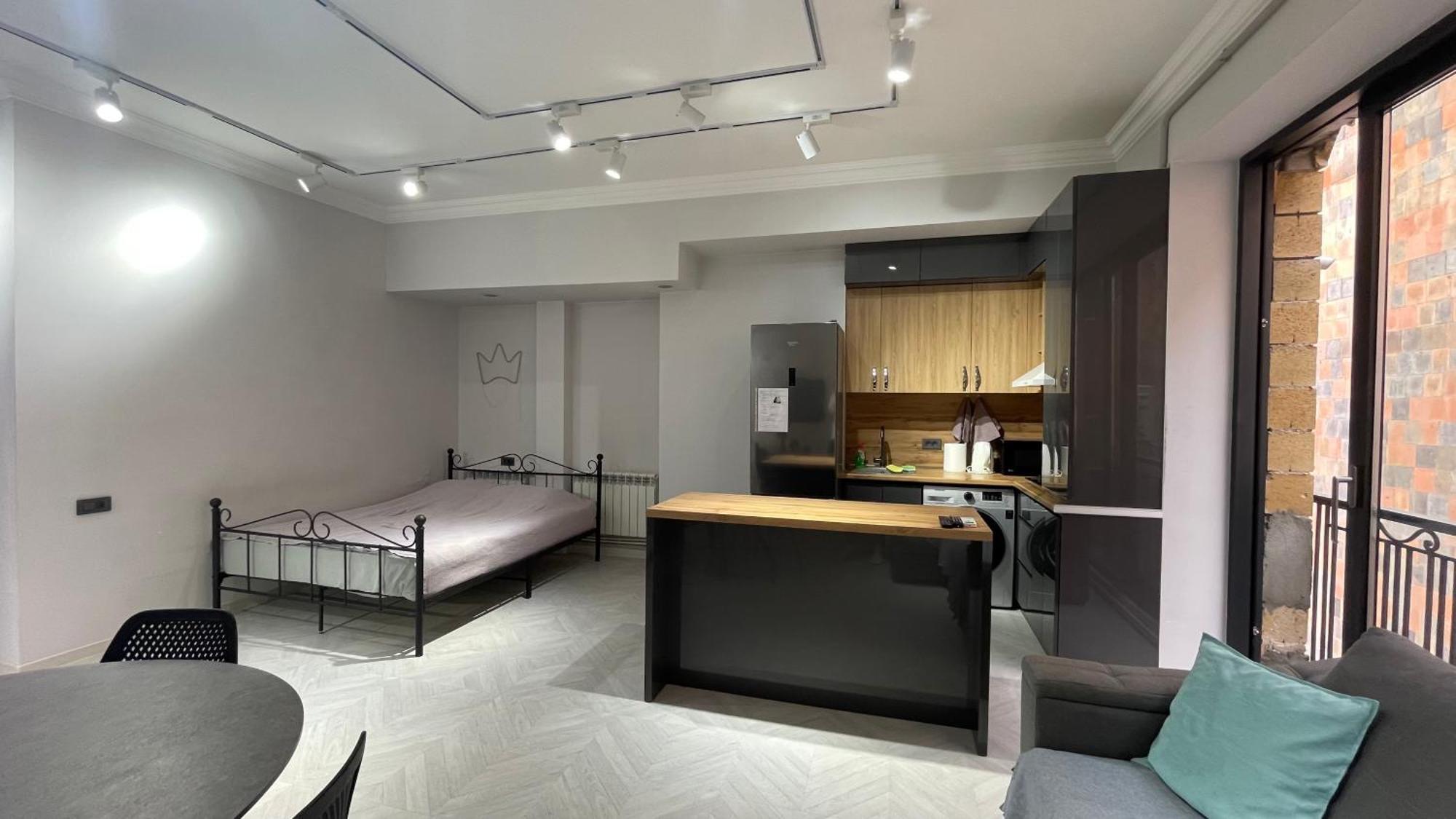 City Center Apartment Ереван Экстерьер фото